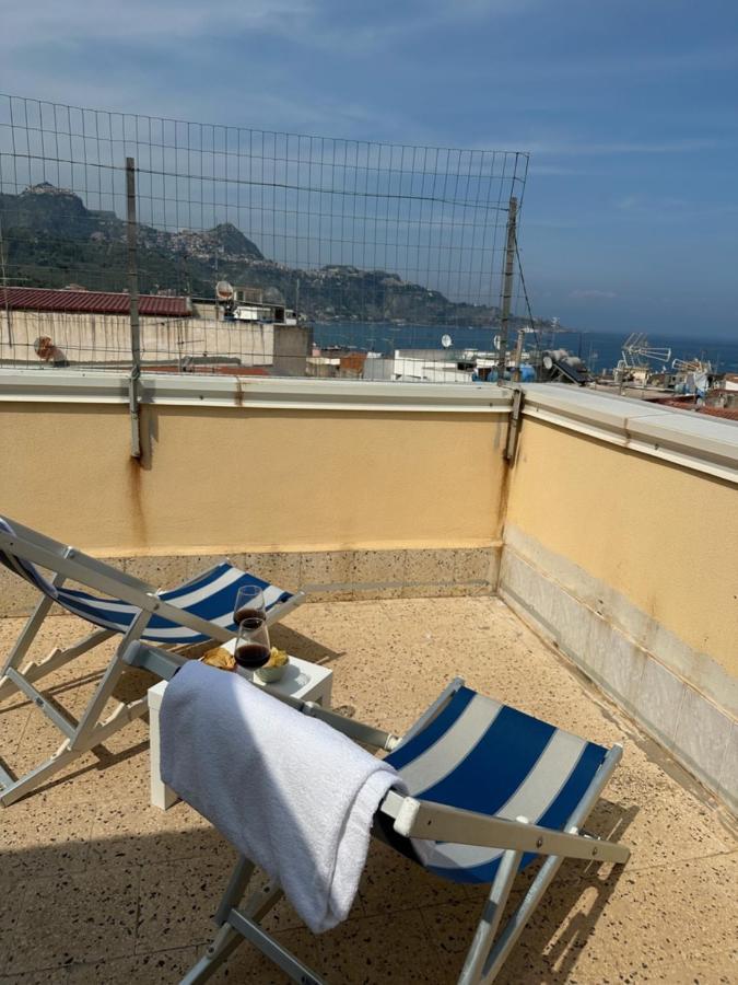 Attico Di Giggia Apartman Giardini-Naxos Kültér fotó