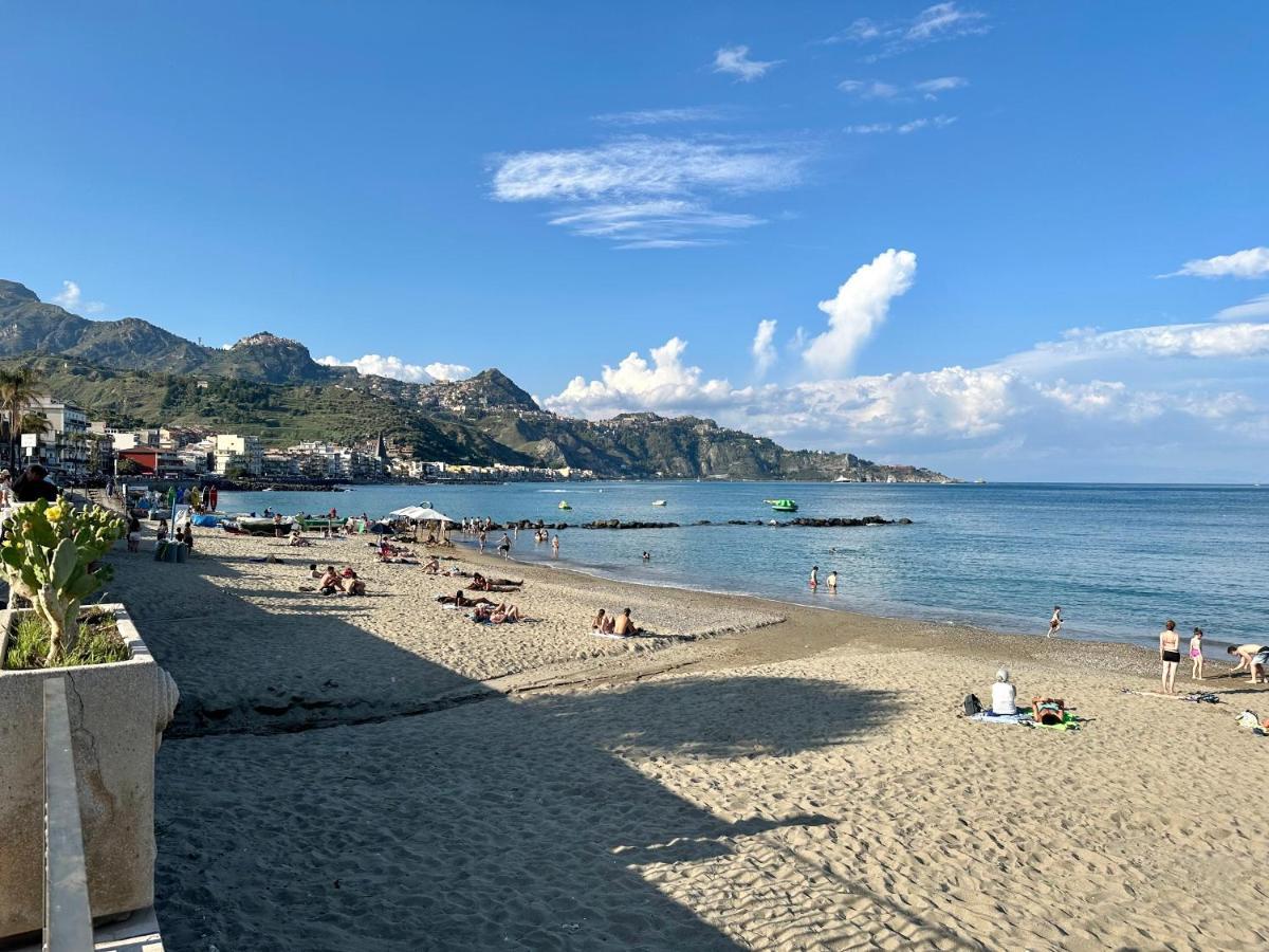 Attico Di Giggia Apartman Giardini-Naxos Kültér fotó